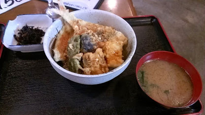 沼津港 七輝.jpg